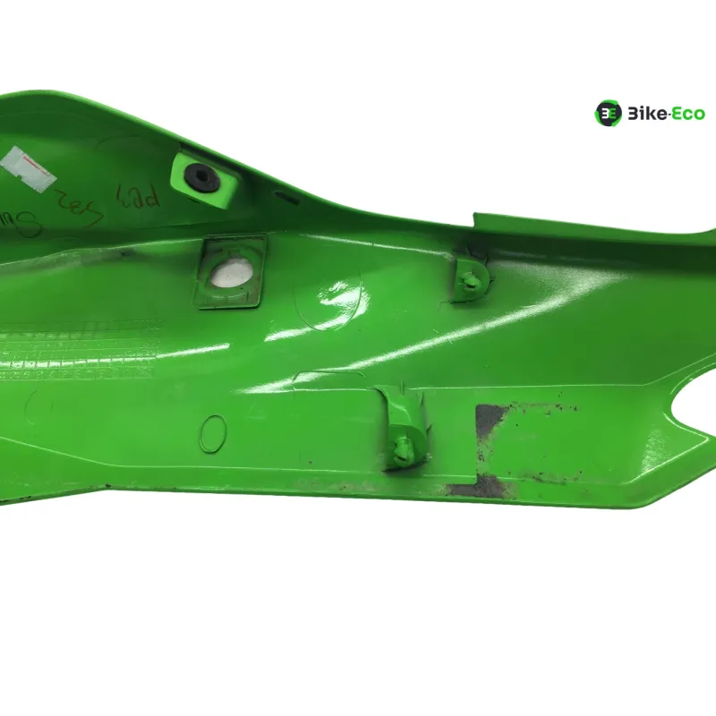 Cache carenage coque arriere gauche KAWASAKI NINJA 400 2018-2022
