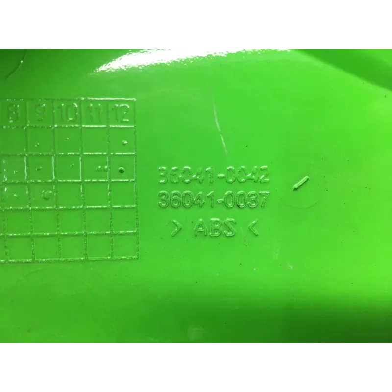 Cache carenage coque arriere gauche KAWASAKI NINJA 400 2018-2022