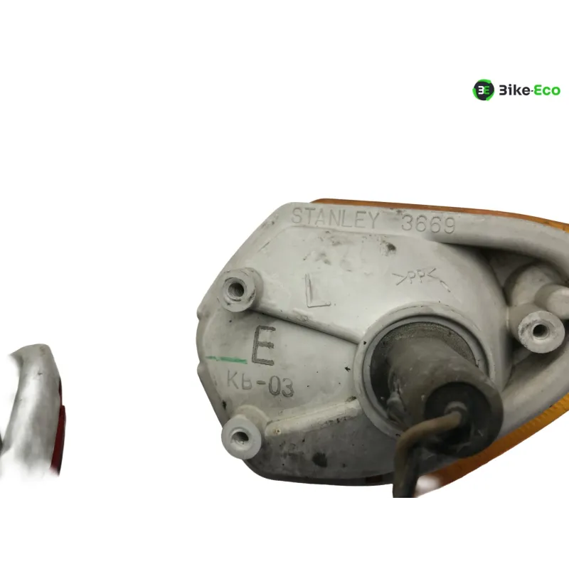 Feu arriere KAWASAKI ZZR 600 1999-2001