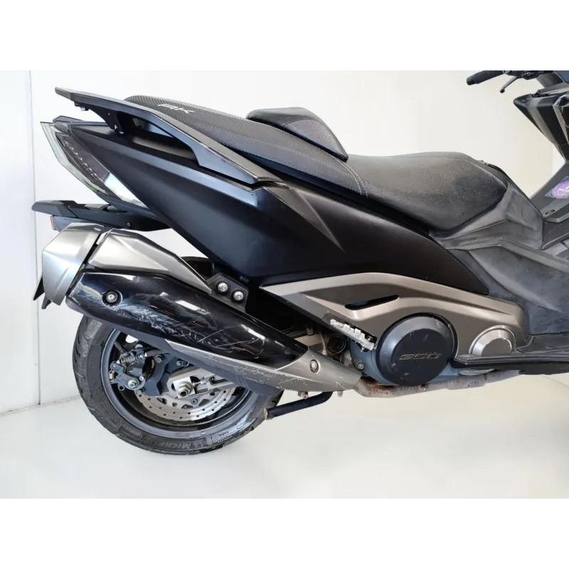 KYMCO AK 550
