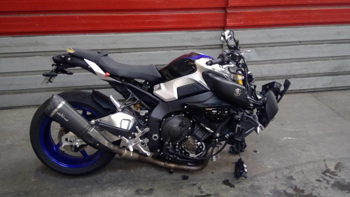 YAMAHA MT10