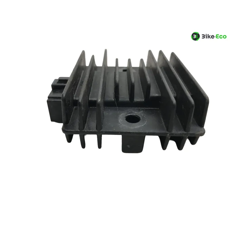 Regulateur charge batterie YAMAHA CZD 300 2017-2020 XMAX