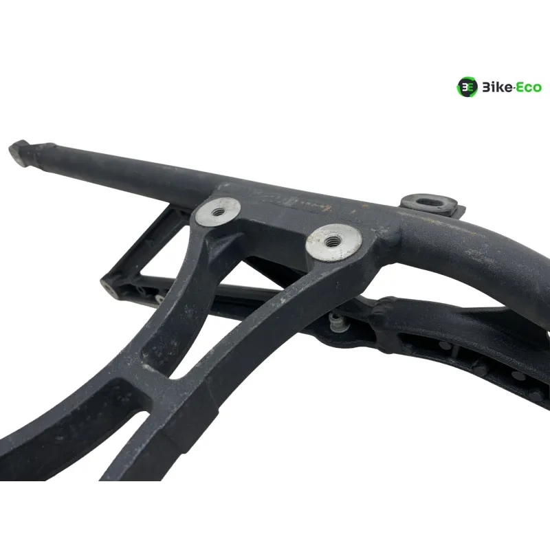 Boucle cadre arriere TRIUMPH STREET TRIPLE 675 2007-2011