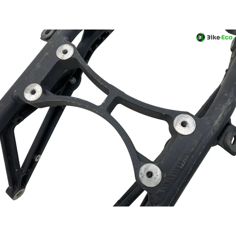 Boucle cadre arriere TRIUMPH STREET TRIPLE 675 2007-2011