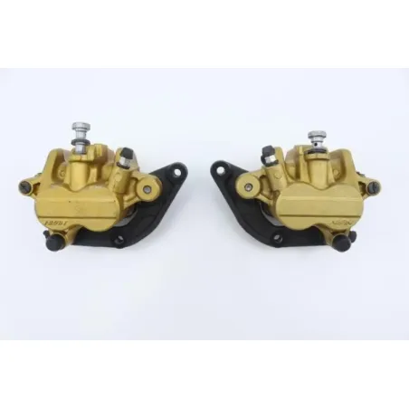 Etrier de frein avant TRIUMPH STREET TRIPLE 675 2012 - 2013