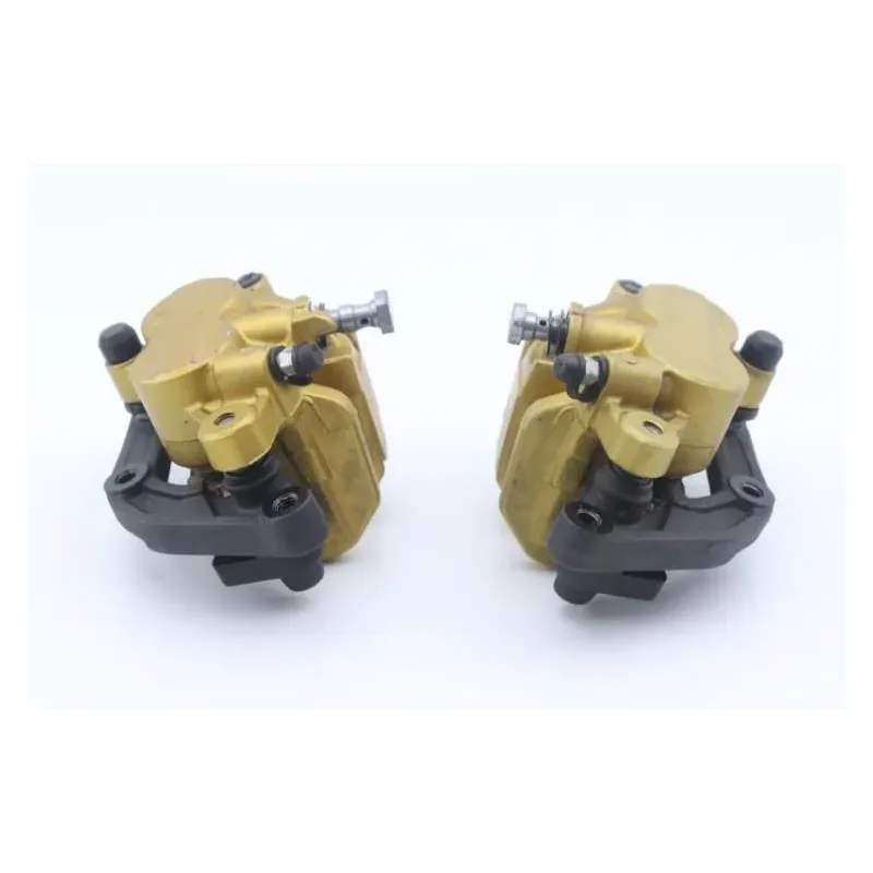 Etrier de frein avant TRIUMPH STREET TRIPLE 675 2012 - 2013