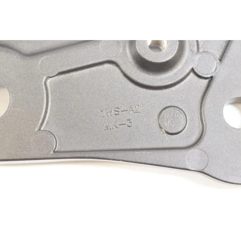 Platine avant droite YAMAHA MT07 700 2021 - 2024