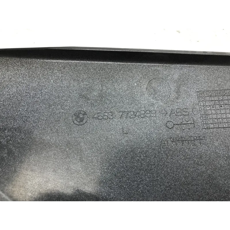 Cache carenage coque arriere gauche BMW C 600 SPORT 2011-2015 K18