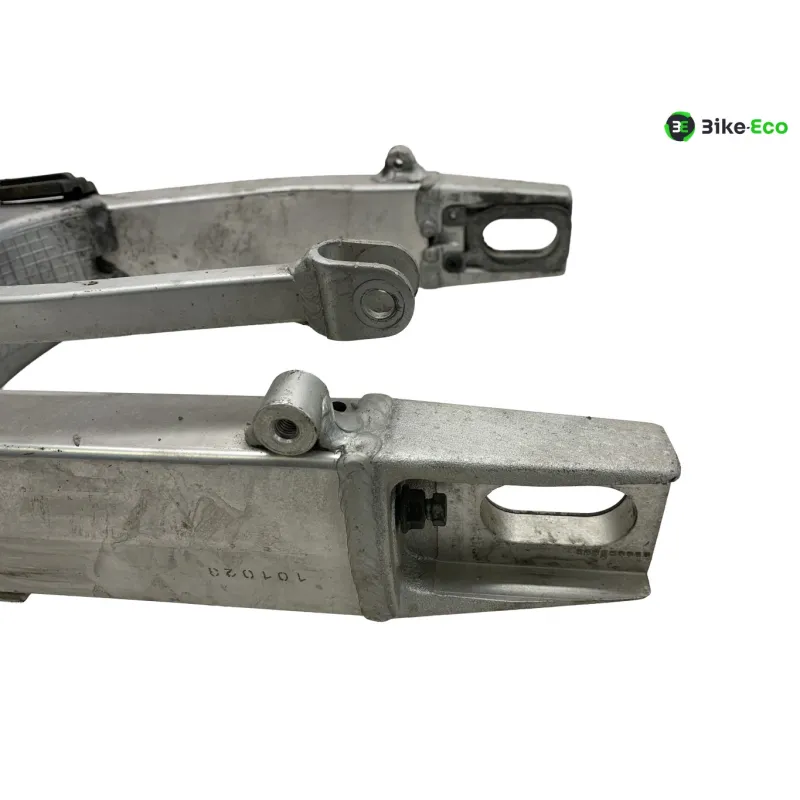 Bras oscillant SUZUKI GSXR 600 1997-2000