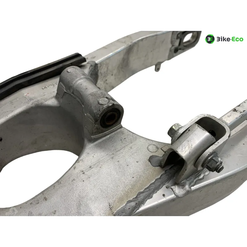 Bras oscillant SUZUKI GSXR 600 1997-2000