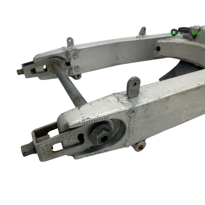 Bras oscillant SUZUKI GSXR 1100 1989
