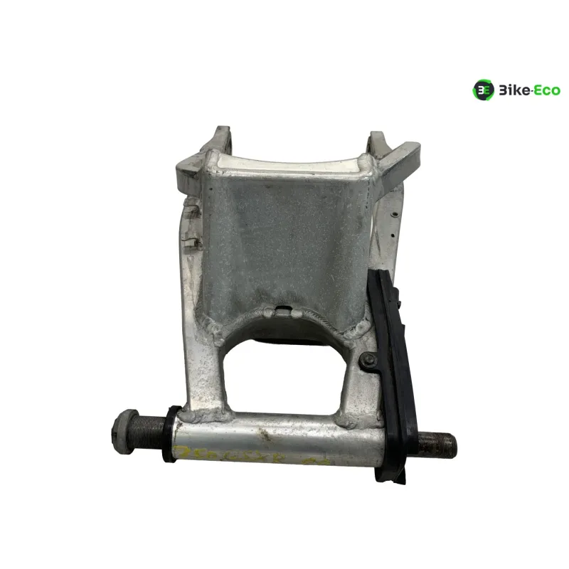 Bras oscillant SUZUKI GSXR 750 2000-2003