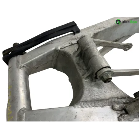 Bras oscillant SUZUKI GSXR 750 2000-2003