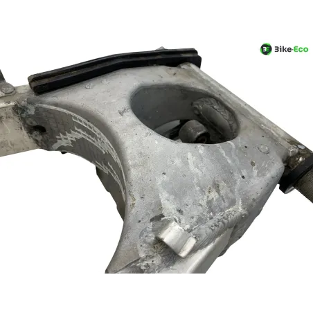 Bras oscillant SUZUKI GSXR 600 1997-2000