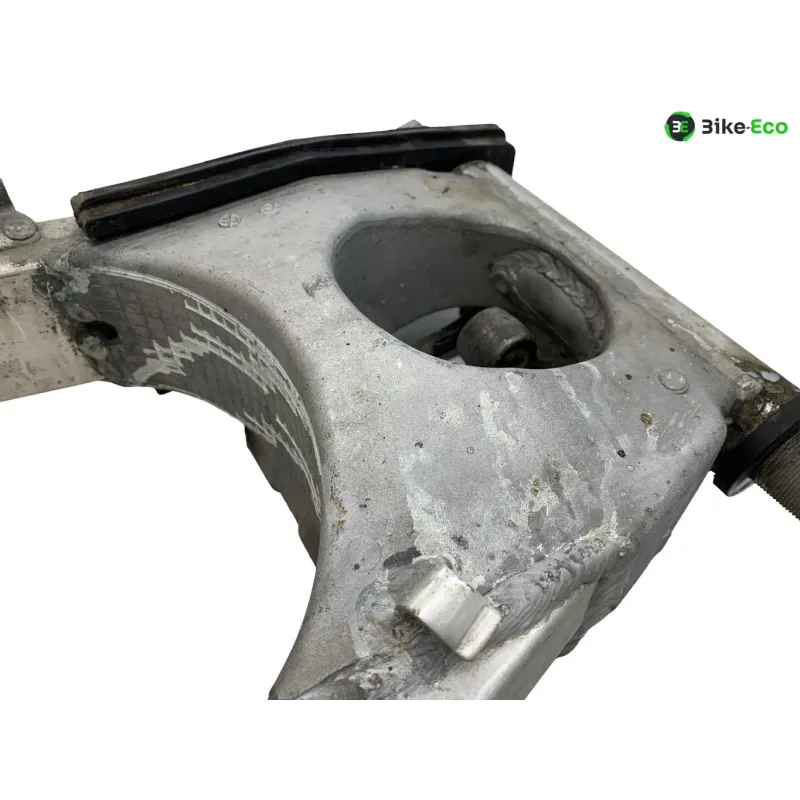 Bras oscillant SUZUKI GSXR 600 1997-2000