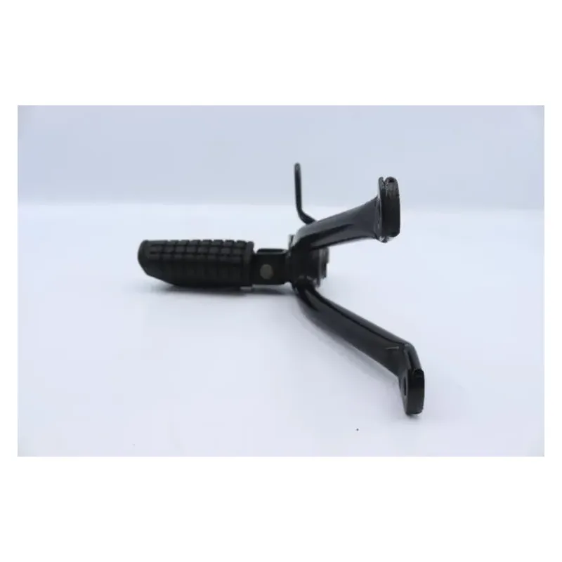 Platine arriere droite HONDA CBF 125 2009 - 2014