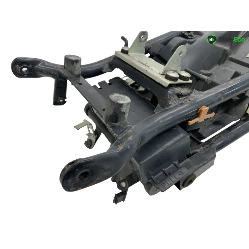 Boucle cadre arriere SUZUKI GSR 600 2006-2010