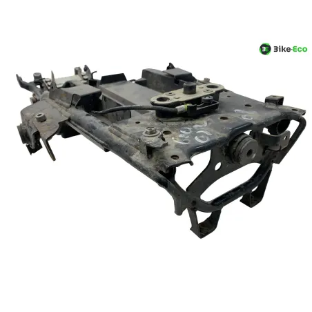 Boucle cadre arriere SUZUKI GSR 600 2006-2010