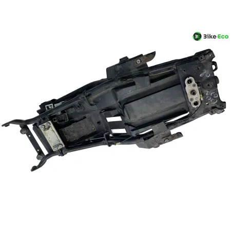 Boucle cadre arriere SUZUKI GSR 600 2006-2010