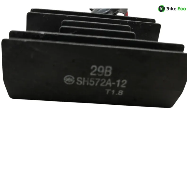 Regulateur charge batterie SUZUKI GZ 125 1998-2010 MARAUDER