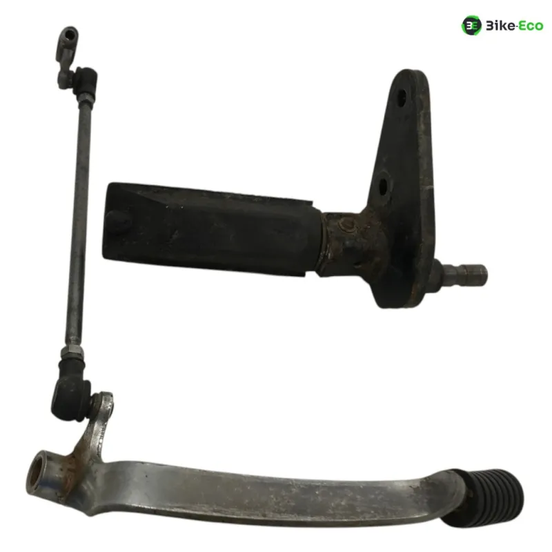 Platine avant gauche SUZUKI GZ 125 1998-2010 MARAUDER
