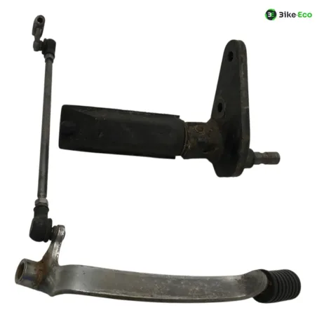 Platine avant gauche SUZUKI GZ 125 1998-2010 MARAUDER