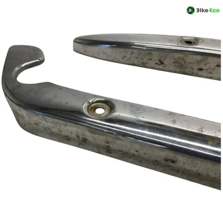 Support garde boue arriere SUZUKI GZ 125 1998-2010 MARAUDER