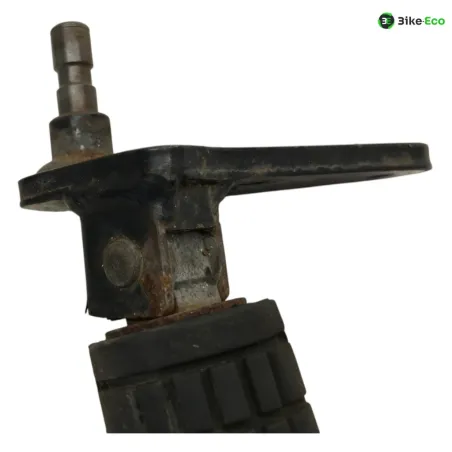 Platine avant gauche SUZUKI GZ 125 1998-2010 MARAUDER