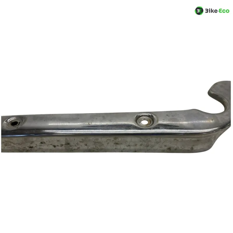 Support garde boue arriere SUZUKI GZ 125 1998-2010 MARAUDER