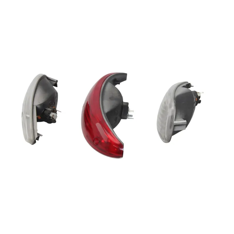 Feu arriere PEUGEOT ELYSEO 125 2000 - 2007