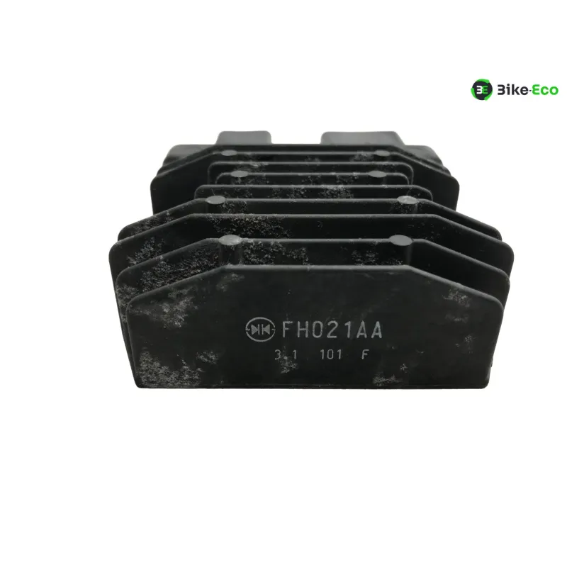 Regulateur charge batterie HONDA NC 700 S 2012-2014