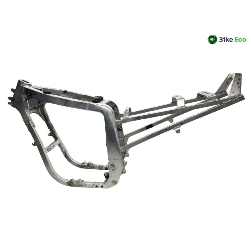 Cadre avec carte grise SUZUKI GSXR 1100 1990
