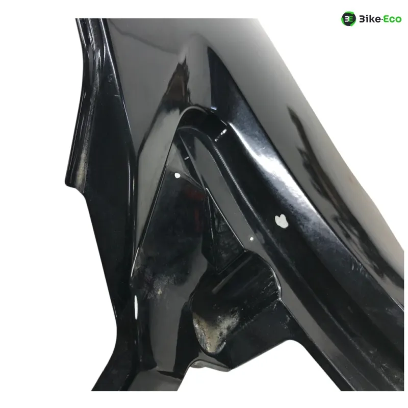 Cache reservoir droit HONDA NC 700 S 2012-2014
