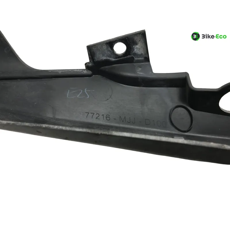 Cache carenage coque arriere HONDA NC 700 S 2012-2014