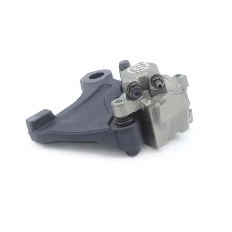 Etrier de frein arriere TRIUMPH STREET TRIPLE 765 RS ABS 2020 - 2022