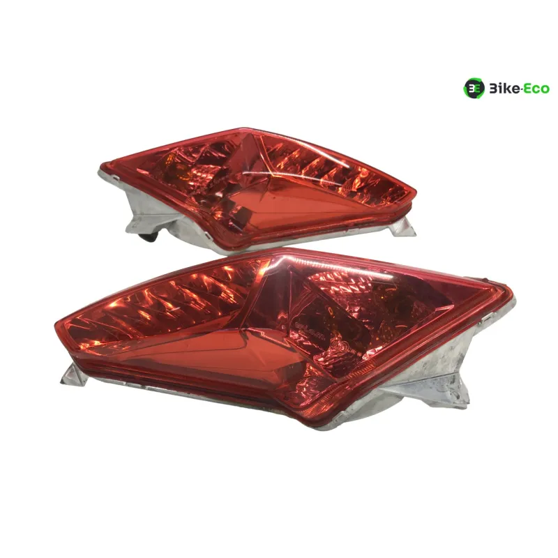 Feu arriere YAMAHA YPR 125 2014-2017 XMAX ABS