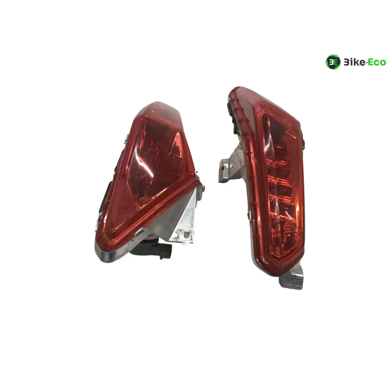 Feu arriere YAMAHA YPR 125 2014-2017 XMAX ABS