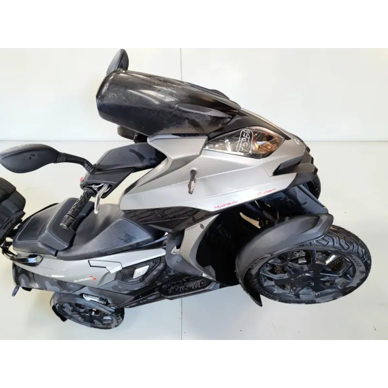 QUADRO QUADRO 4