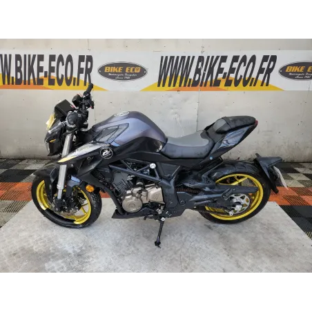 QJMOTOR SRK 400