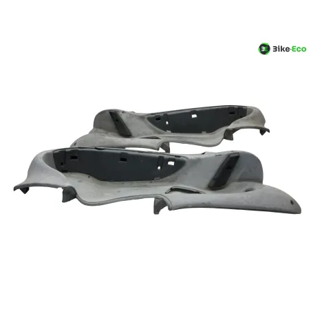 Plancher marche pied PIAGGIO BEVERLY 125 2001-2003