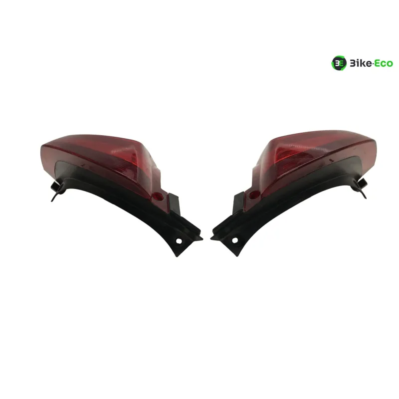 Feu arriere PEUGEOT METROPOLIS 400 2014-2016