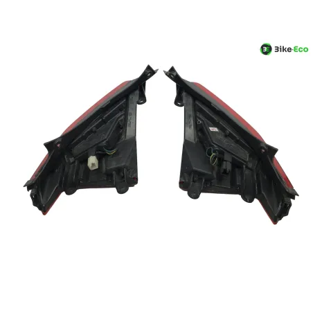 Feu arriere PEUGEOT METROPOLIS 400 2014-2016