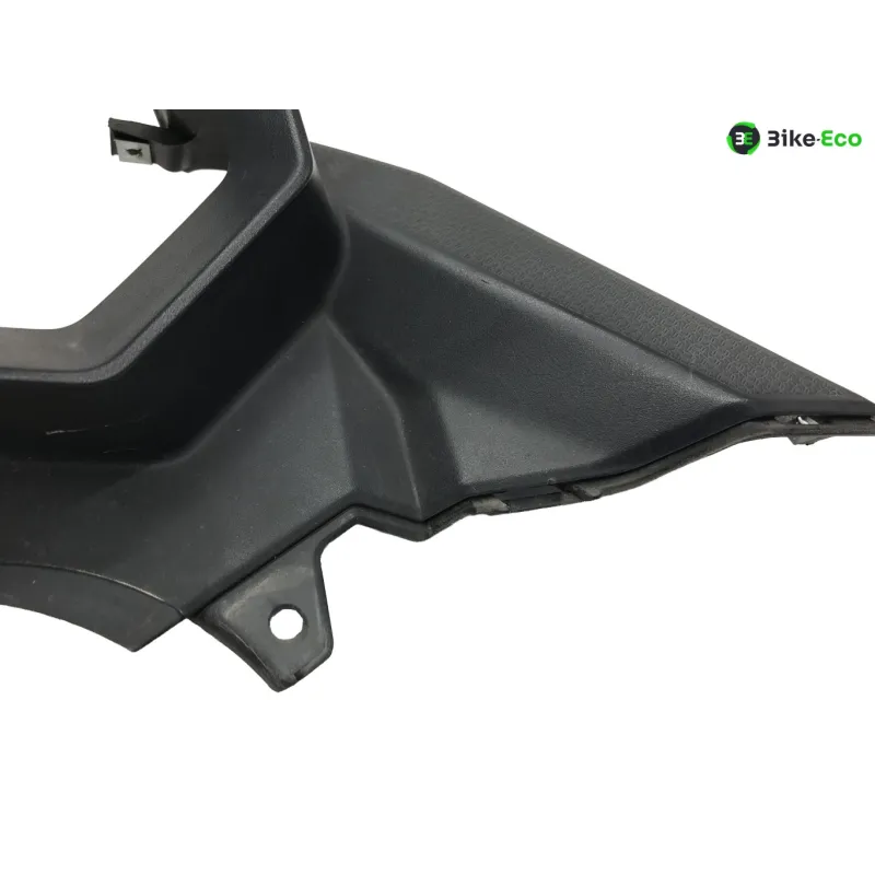 Entourage compteur KYMCO AK 550 2017-2020