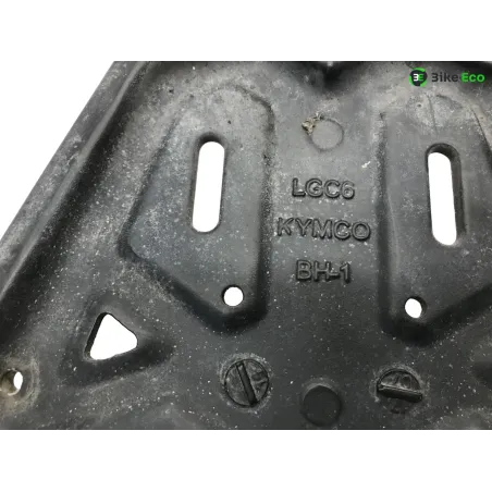 Porte paquets arriere KYMCO AK 550 2017-2020