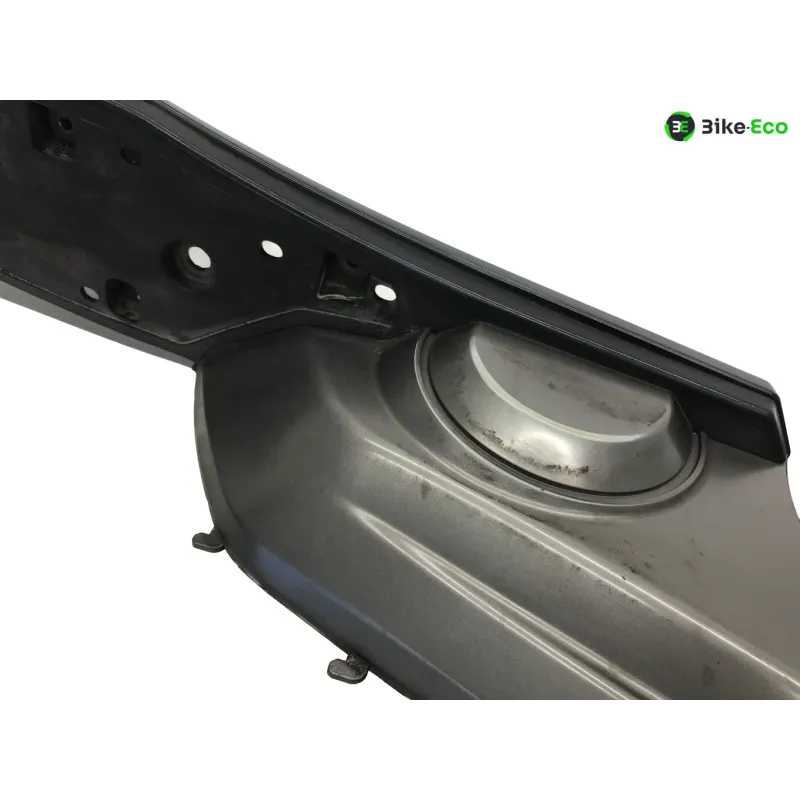 Plancher marche pied droit KYMCO AK 550 2017-2020