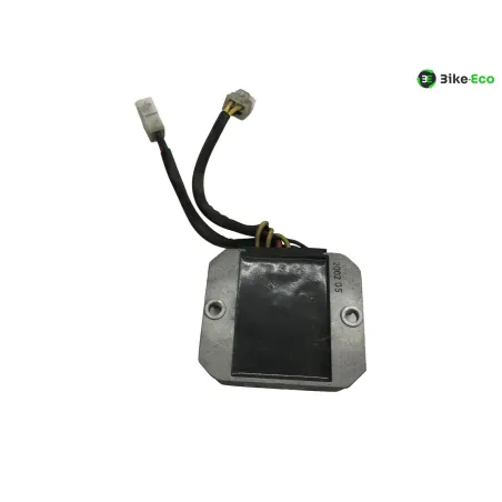 Regulateur charge batterie KYMCO AK 550 2017-2020