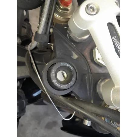 TRIUMPH SPEED TRIPLE 1050