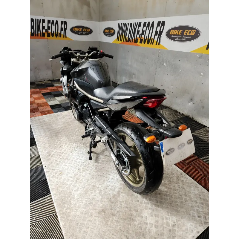 YAMAHA XJ6 600 DIVERSION
