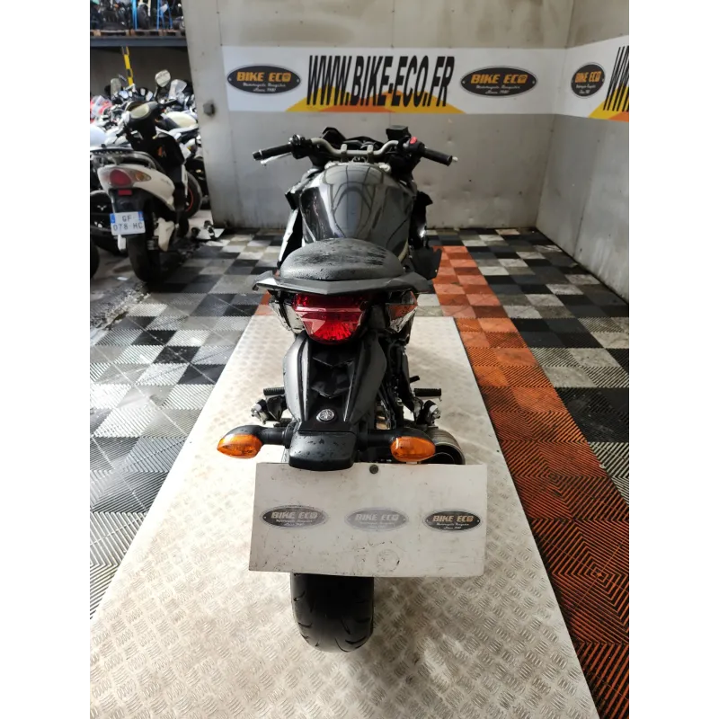 YAMAHA XJ6 600 DIVERSION