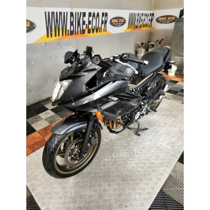 YAMAHA XJ6 600 DIVERSION